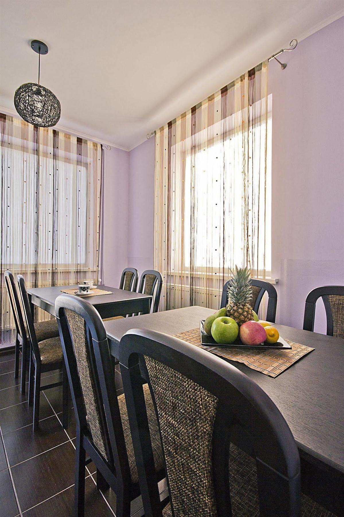 Mini Hotel Ryleev Kharkiv Bagian luar foto